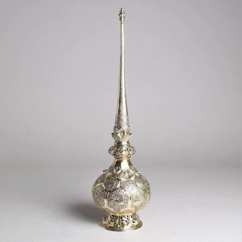 Đế chế Mughal. Rosewater sprinkler.