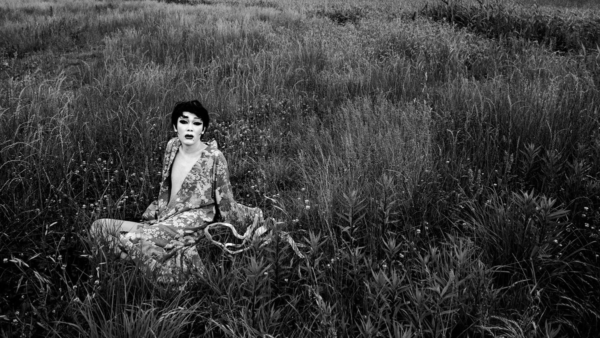 Eikoh Hosoe. Kamaitachi.