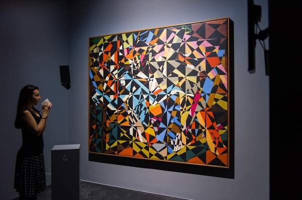 Tate Sensorium tại Tate Britain: không gian trưng bày bốn bức tranh với âm thanh, mùi, vị và cảm giác chạm