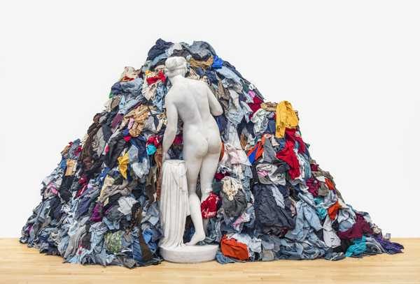 Michelangelo Pistoletto. Venus of the Rags.