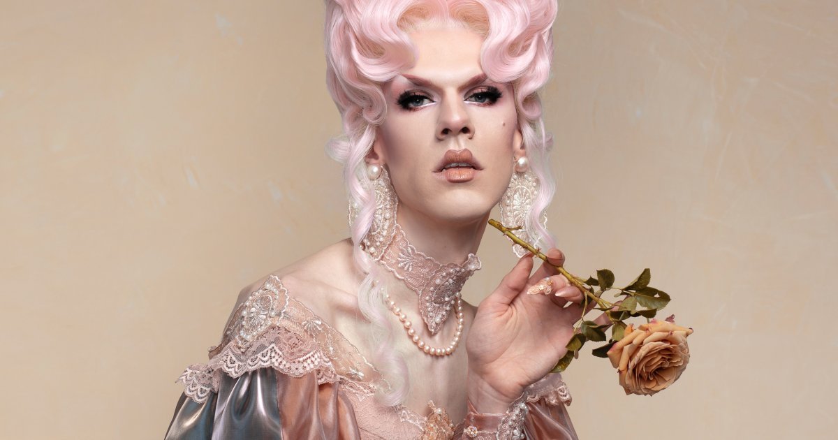 Fashion: the 18th century, a fantasized legacy tại Palais Galliera: hình ảnh Utica Queen, Ethan Mundt, năm 2021