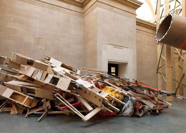 Phyllida Barlow. dock.