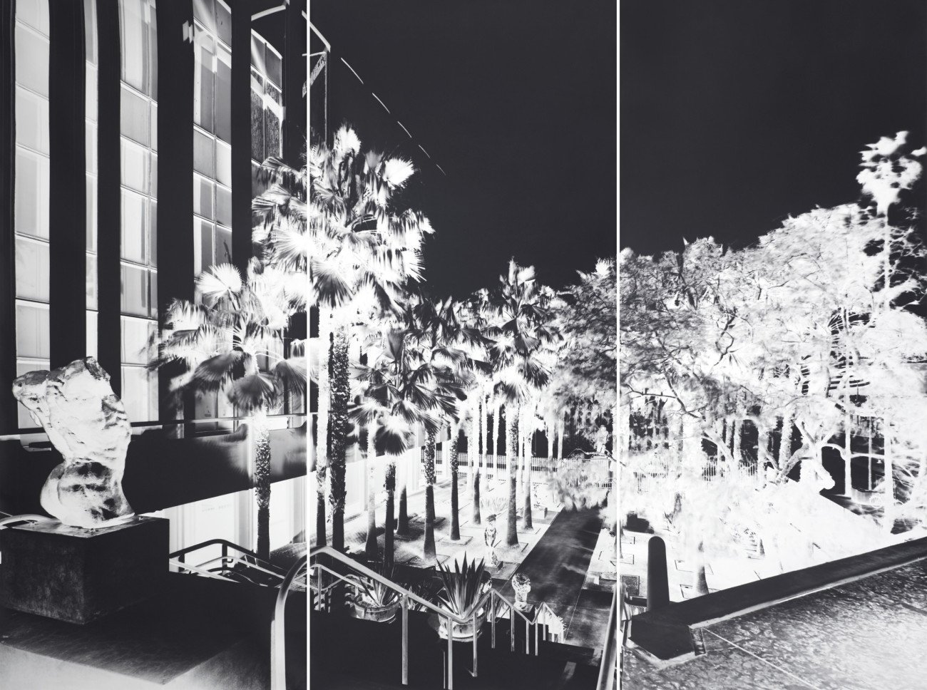 Vera Lutter, Museum in the Camera: ảnh âm bản camera obscura của kiến trúc và phòng trưng bày LACMA